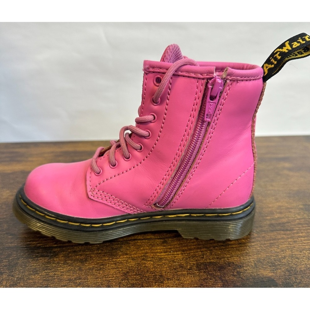 Dr Martens Delaney Hot Pink Leather Kids Boots Side Zip US 9 Toddler 31285 - Picture 2 of 16